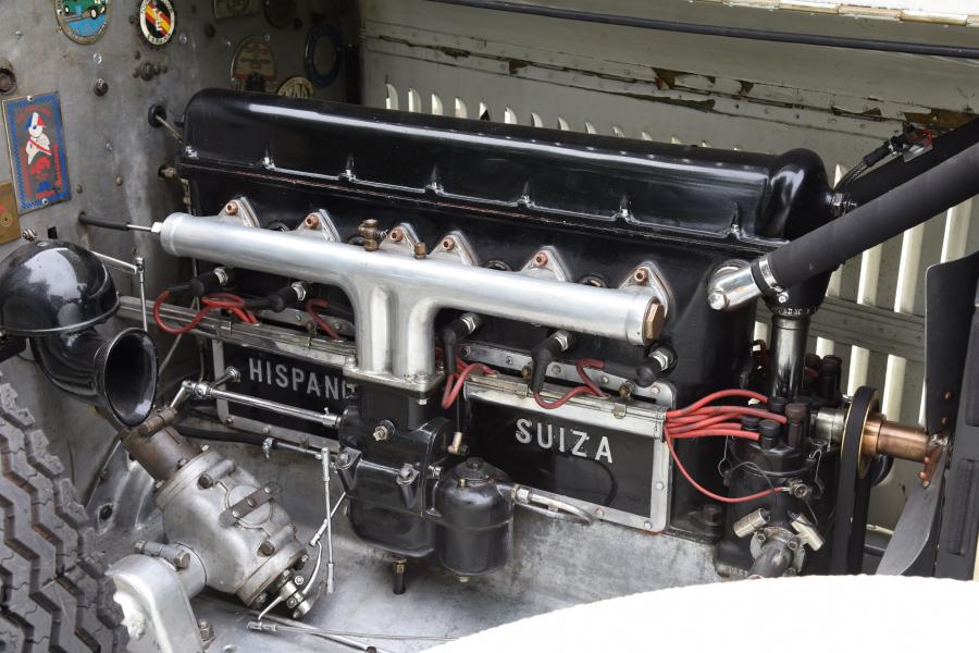 Моторный отсек Hispano-Suiza H6B Dual Cowl Phaeton 1926 года  (фото 5 из 8)